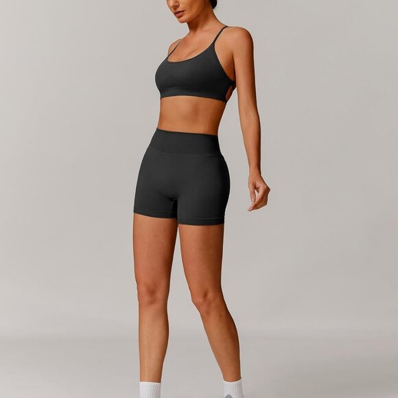 Stylish Women's Seamless 2-Piece Gym Set: Backless Bra & High Waist Shorts - Picture 5 of 6